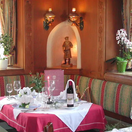 Hotel Dorfgasthof Schlösslstube