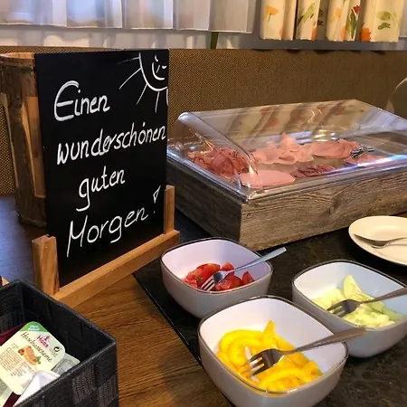 Dorfgasthof Schloesslstube Ξενοδοχείο