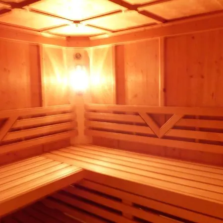 Ξενοδοχείο Dorfgasthof Schloesslstube